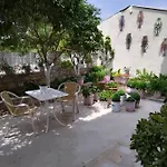Pansion Matoula Апартаменты