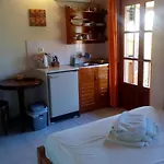 Pansion Matoula Скиатос