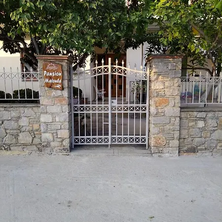 Pansion Matoula