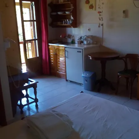 Apartment Pansion Matoula Skiathos Town